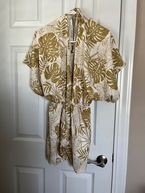 Cupshe Cream Romper with Mustard Leaf Print